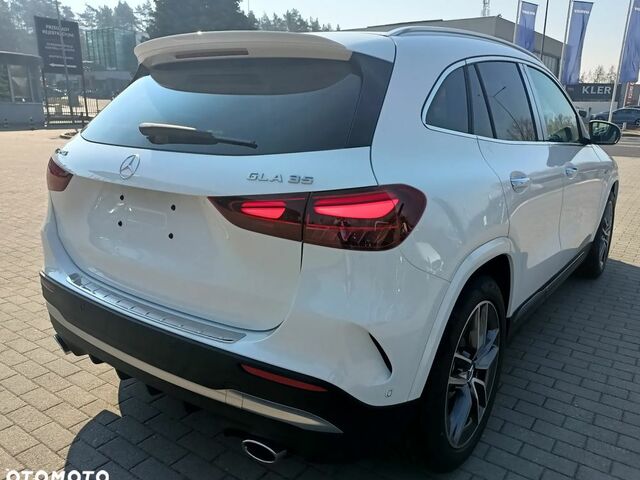 Мерседес ГЛА-Клас 2025 у Європі на Automoto.ua Білий Мерседес ГЛА-Клас, об'ємом двигуна 1 л та пробігом 10 тис. км за 68399 $, фото 6 на Automoto.ua