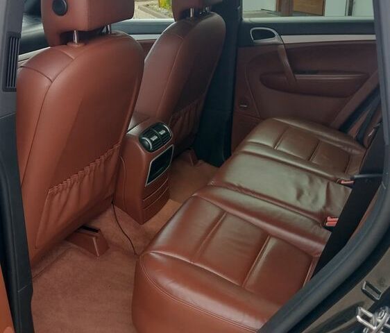 Порше Cayenne, об'ємом двигуна 4.81 л та пробігом 295 тис. км за 11339 $, фото 18 на Automoto.ua