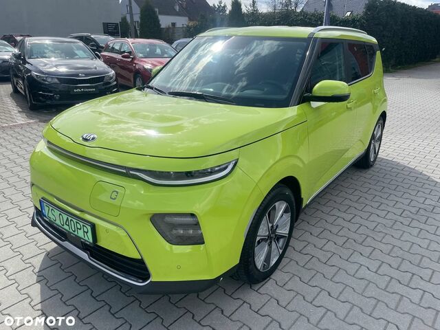 Киа Soul, объемом двигателя 0 л и пробегом 60 тыс. км за 27862 $, фото 1 на Automoto.ua