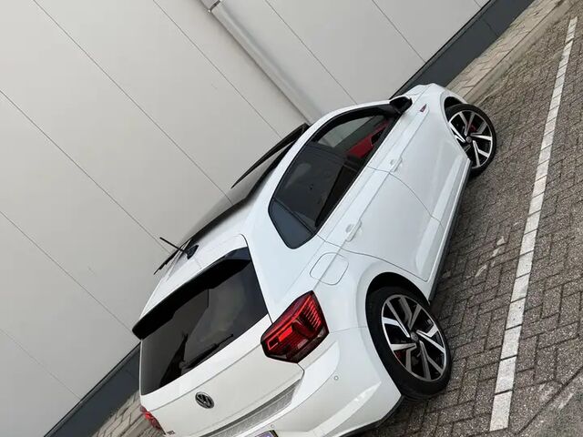 Фольксваген Polo GTI 2019 у Європі на Automoto.ua Білий Фольксваген Polo GTI, об'ємом двигуна 1.98 л та пробігом 120 тис. км за 24404 $, фото 7 на Automoto.ua