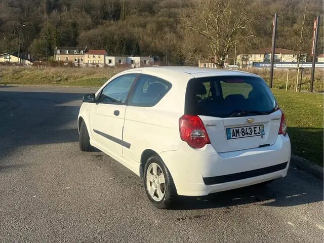 Шевроле Авео 2010 у Європі на Automoto.ua Шевроле Авео, об'ємом двигуна 1.21 л та пробігом 194 тис. км за 2243 $, фото 4 на Automoto.ua