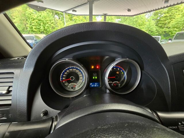 Мицубиси Паджеро 2010 в Европе на Automoto.ua Белый Мицубиси Паджеро, объемом двигателя 3.2 л и пробегом 127 тыс. км за 14449 $, фото 14 на Automoto.ua