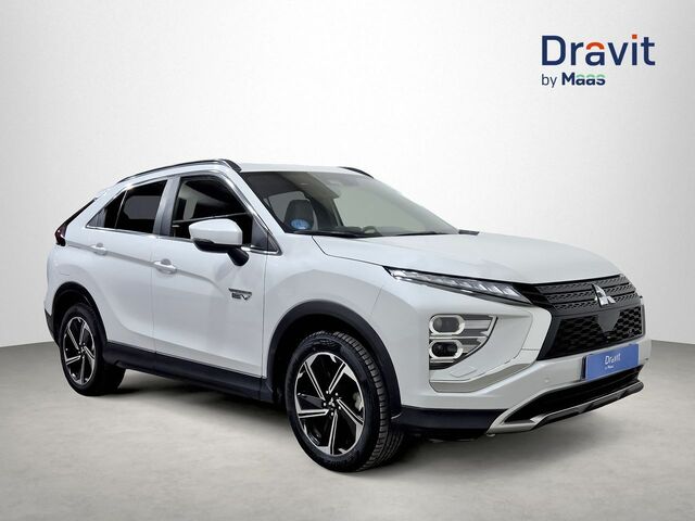 Міцубісі Eclipse Cross 2022 у Європі на Automoto.ua Білий Міцубісі Eclipse Cross, об'ємом двигуна 2.36 л та пробігом 62 тис. км за 25195 $, фото 1 на Automoto.ua