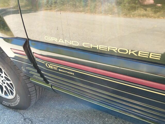 Джип Гранд Чероки 1995 в Европе на Automoto.ua Зеленый Джип Гранд Чероки, объемом двигателя 5.22 л и пробегом 187 тыс. км за 9342 $, фото 11 на Automoto.ua