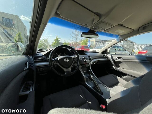 Хонда Аккорд, об'ємом двигуна 2 л та пробігом 156 тис. км за 7538 $, фото 24 на Automoto.ua