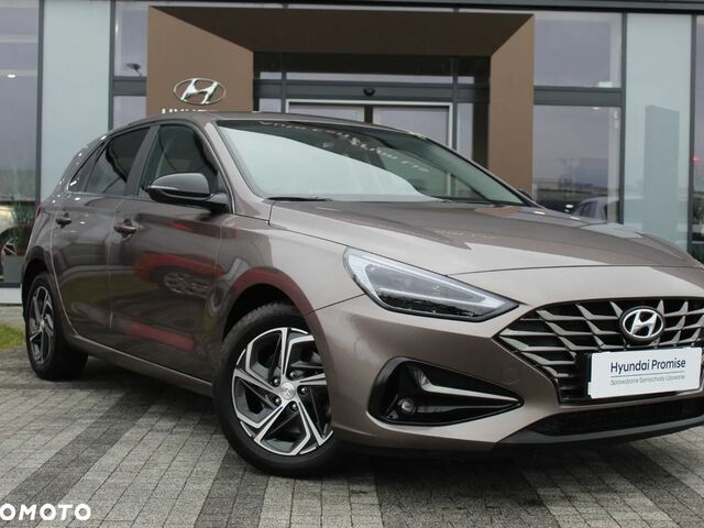 Хендай i30, об'ємом двигуна 1 л та пробігом 30 тис. км за 18337 $, фото 7 на Automoto.ua