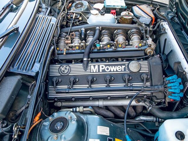 Серый БМВ М6, объемом двигателя 3.4 л и пробегом 111 тыс. км за 75242 $, фото 23 на Automoto.ua