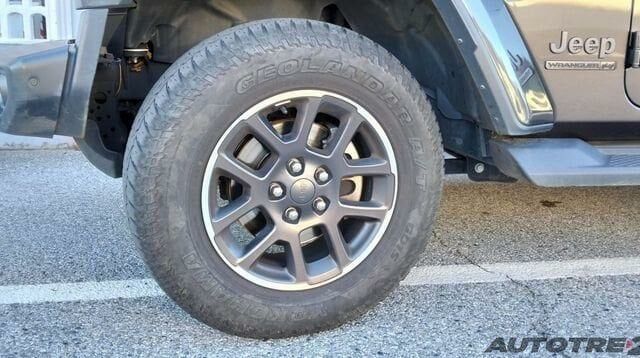 Джип Wrangler 2021 у Європі на Automoto.ua Сірий Джип Wrangler, об'ємом двигуна 2 л та пробігом 130 тис. км за 36500 $, фото 7 на Automoto.ua