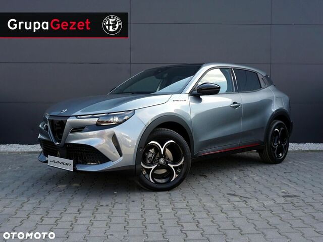 Альфа Ромео Джуніор 2025 у Європі на Automoto.ua Сірий Альфа Ромео Джуніор, об'ємом двигуна 1 л та пробігом 5 тис. км за 144715 $, фото 14 на Automoto.ua