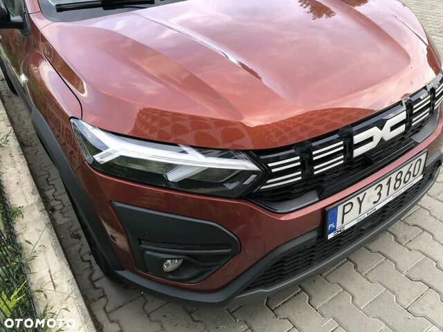 Дачія Jogger, об'ємом двигуна 1 л та пробігом 2 тис. км за 20842 $, фото 10 на Automoto.ua