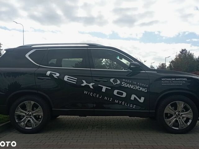 Cанг Йонг Rexton, об'ємом двигуна 2.16 л та пробігом 9300 тис. км за 49028 $, фото 4 на Automoto.ua