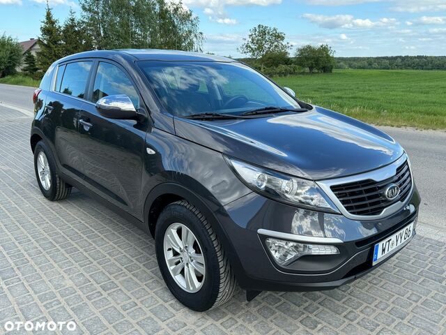 Киа Sportage, объемом двигателя 1.59 л и пробегом 169 тыс. км за 8639 $, фото 7 на Automoto.ua