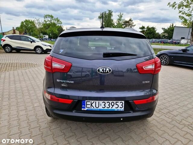 Киа Sportage, объемом двигателя 1.69 л и пробегом 189 тыс. км за 9914 $, фото 8 на Automoto.ua