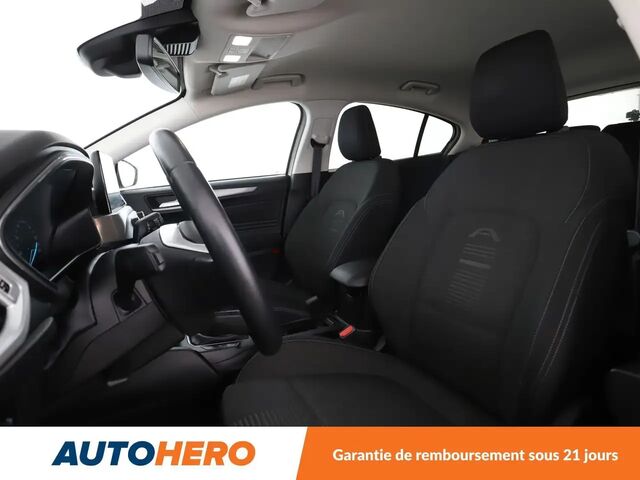 Форд Фокус 2019 в Европе на Automoto.ua Белый Форд Фокус, объемом двигателя 1 л и пробегом 70 тыс. км за 16916 $, фото 9 на Automoto.ua