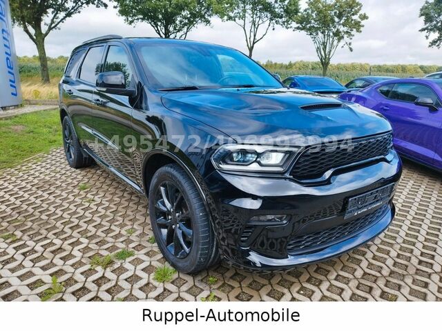 Чорний Додж Durango, об'ємом двигуна 5.65 л та пробігом 109 тис. км за 38202 $, фото 7 на Automoto.ua