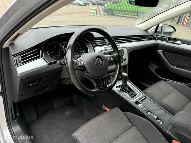 Фольксваген Пассат Варіант 2015 у Європі на Automoto.ua Сірий Фольксваген Пассат Варіант, об'ємом двигуна 1.6 л та пробігом 200 тис. км за 11791 $, фото 9 на Automoto.ua