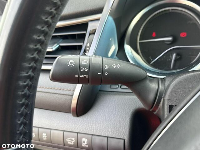 Тойота Камрі 2019 у Європі на Automoto.ua Тойота Камрі, об'ємом двигуна 2.49 л та пробігом 117 тис. км за 22737 $, фото 16 на Automoto.ua