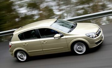 Опель Астра, Хэтчбек 2004 - н.в. H 2.0 i 16V Turbo