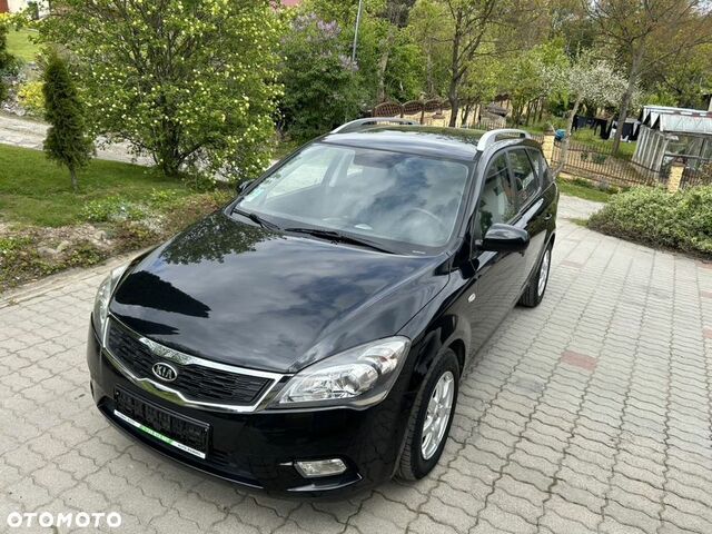 Киа Сид, объемом двигателя 1.58 л и пробегом 217 тыс. км за 3866 $, фото 28 на Automoto.ua