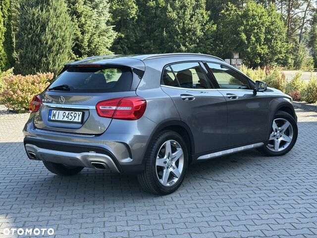 Мерседес ГЛА-Клас 2015 у Європі на Automoto.ua Сірий Мерседес ГЛА-Клас, об'ємом двигуна 1 л та пробігом 177 тис. км за 17434 $, фото 12 на Automoto.ua