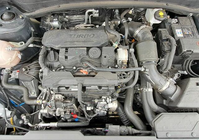 Киа Sportage, объемом двигателя 1.6 л и пробегом 27 тыс. км за 27430 $, фото 21 на Automoto.ua