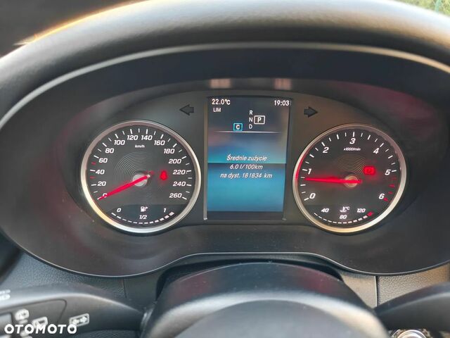 Мерседес Ц-Класс 2019 в Европе на Automoto.ua Черный Мерседес Ц-Класс, объемом двигателя 1 л и пробегом 182 тыс. км за 16925 $, фото 24 на Automoto.ua