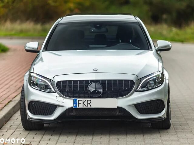 Мерседес Ц-Класс 2015 в Европе на Automoto.ua Серый Мерседес Ц-Класс, объемом двигателя 1 л и пробегом 136 тыс. км за 19347 $, фото 1 на Automoto.ua
