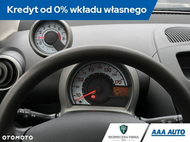 Пежо 107, объемом двигателя 1 л и пробегом 97 тыс. км за 3240 $, фото 12 на Automoto.ua