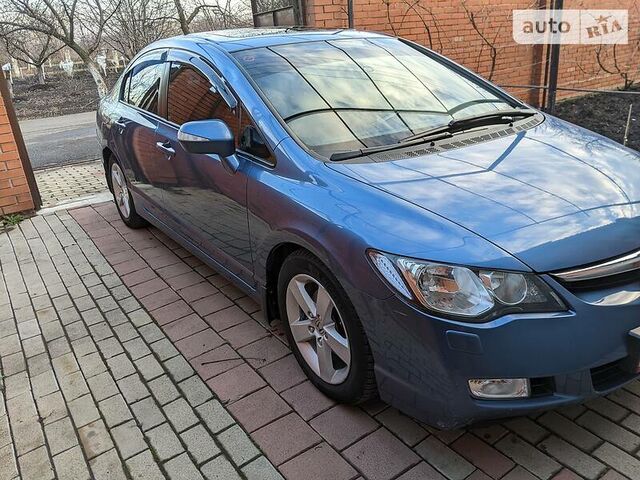 Хонда Сівік, Седан 2001 - 2006 VII 1.4 i 16V