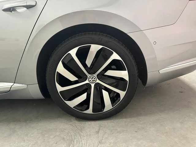 Фольксваген Arteon 2020 у Європі на Automoto.ua Срібний Фольксваген Arteon, об'ємом двигуна 1.98 л та пробігом 99 тис. км за 40589 $, фото 13 на Automoto.ua