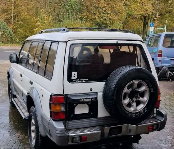 Міцубісі Паджеро 1995 у Європі на Automoto.ua Міцубісі Паджеро, об'ємом двигуна 0 л та пробігом 153 тис. км за 10500 $, фото 3 на Automoto.ua