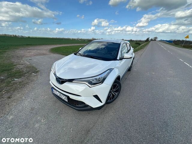 Тойота C-HR, объемом двигателя 1.8 л и пробегом 107 тыс. км за 18099 $, фото 6 на Automoto.ua