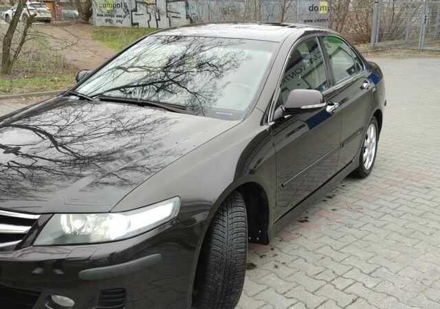 Хонда Аккорд, объемом двигателя 2 л и пробегом 322 тыс. км за 6048 $, фото 6 на Automoto.ua