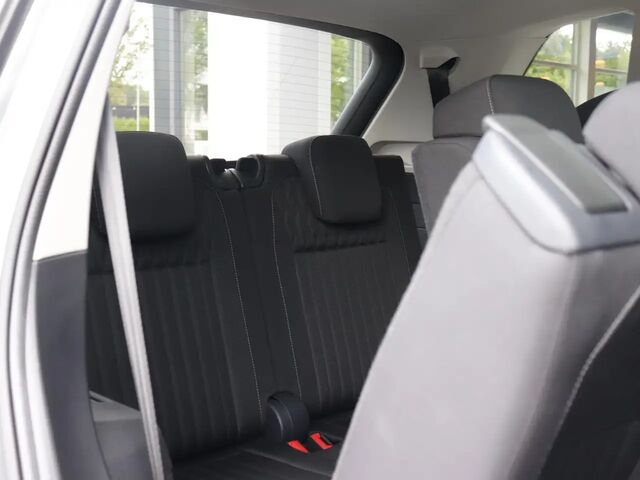 Фольксваген Tiguan Allspace 2024 у Європі на Automoto.ua Сірий Фольксваген Tiguan Allspace, об'ємом двигуна 1.5 л та пробігом 14 тис. км за 52257 $, фото 12 на Automoto.ua