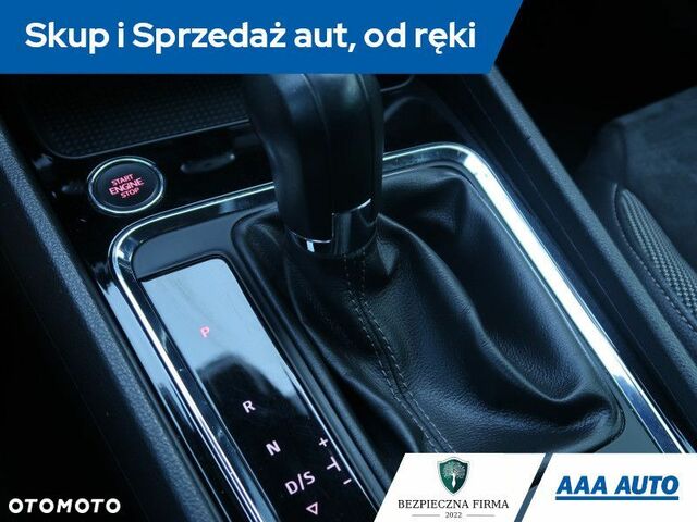 Сеат Ateca, объемом двигателя 1.4 л и пробегом 111 тыс. км за 17927 $, фото 13 на Automoto.ua