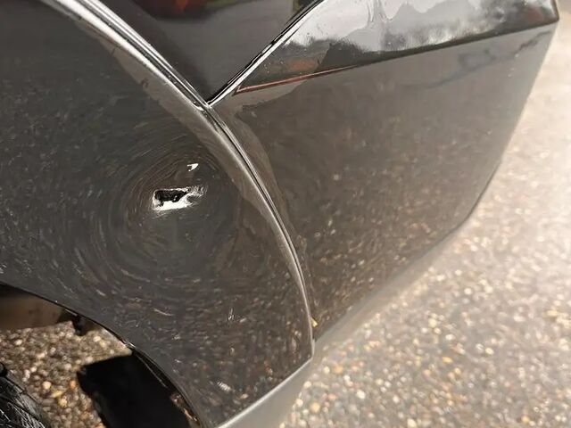 Міцубісі Паджеро 2007 у Європі на Automoto.ua Чорний Міцубісі Паджеро, об'ємом двигуна 3.2 л та пробігом 249 тис. км за 13182 $, фото 7 на Automoto.ua