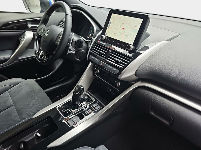 Мицубиси Eclipse Cross 2025 в Европе на Automoto.ua Мицубиси Eclipse Cross, объемом двигателя 2.4 л и пробегом 7 тыс. км за 30490 $, фото 17 на Automoto.ua