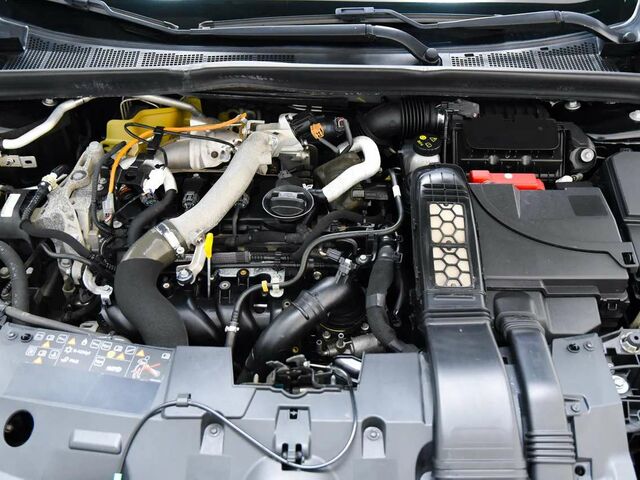 Чорний Рено Меган, об'ємом двигуна 1.62 л та пробігом 144 тис. км за 18260 $, фото 27 на Automoto.ua