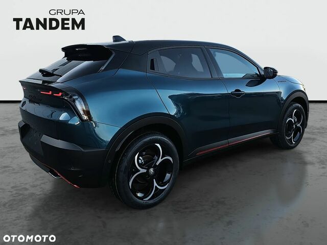 Альфа Ромео Джуніор 2025 у Європі на Automoto.ua Синій Альфа Ромео Джуніор, об'ємом двигуна 1 л та пробігом 1 тис. км за 33390 $, фото 4 на Automoto.ua