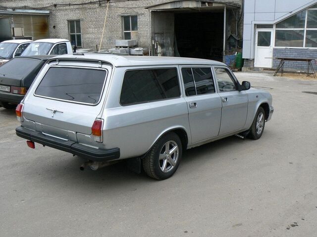 ГАЗ Волга, Універсал 1996 - н.в. 2,4 (81)