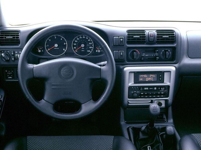 Опель Фронтера, Позашляховик / Кросовер 1998 - 2004 B Sport 2.0