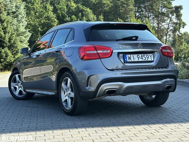 Мерседес ГЛА-Клас 2015 у Європі на Automoto.ua Сірий Мерседес ГЛА-Клас, об'ємом двигуна 1 л та пробігом 177 тис. км за 17434 $, фото 15 на Automoto.ua
