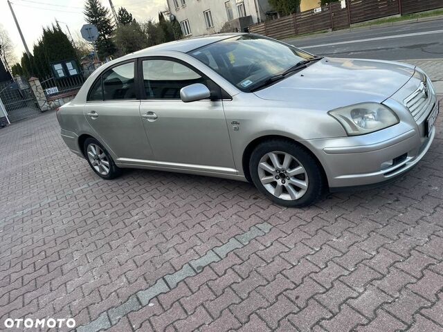 Тойота Авенсіс, об'ємом двигуна 2 л та пробігом 300 тис. км за 1944 $, фото 2 на Automoto.ua