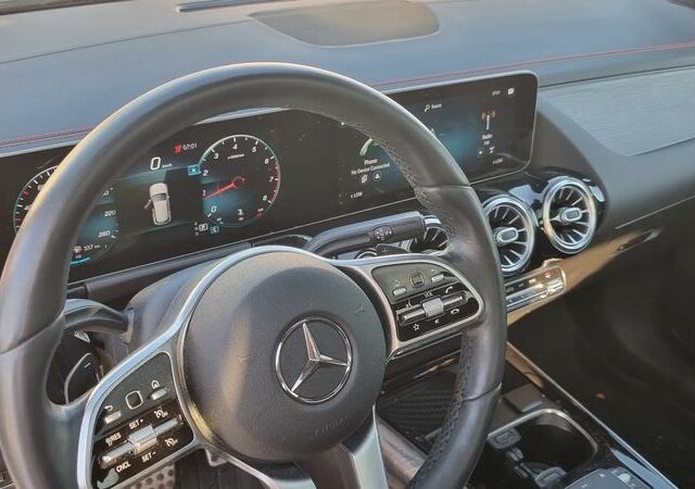 Мерседес ГЛА-Клас 2021 у Європі на Automoto.ua Білий Мерседес ГЛА-Клас, об'ємом двигуна 1 л та пробігом 41 тис. км за 32664 $, фото 27 на Automoto.ua