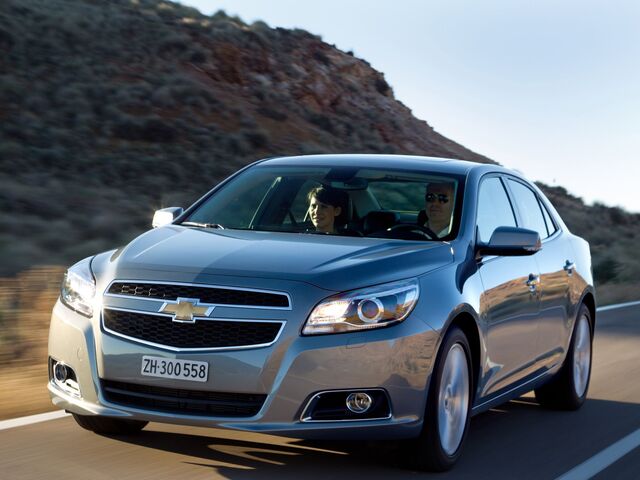 Шевроле Малібу, Седан 2012 - н.в. V 2.4 i 16V (182 Hp)