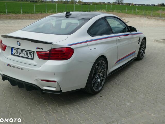 БМВ M4, объемом двигателя 2.98 л и пробегом 38 тыс. км за 45140 $, фото 3 на Automoto.ua