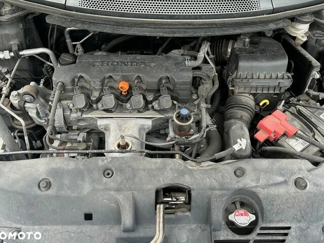 Хонда Цивик, объемом двигателя 1.8 л и пробегом 94 тыс. км за 14233 $, фото 34 на Automoto.ua