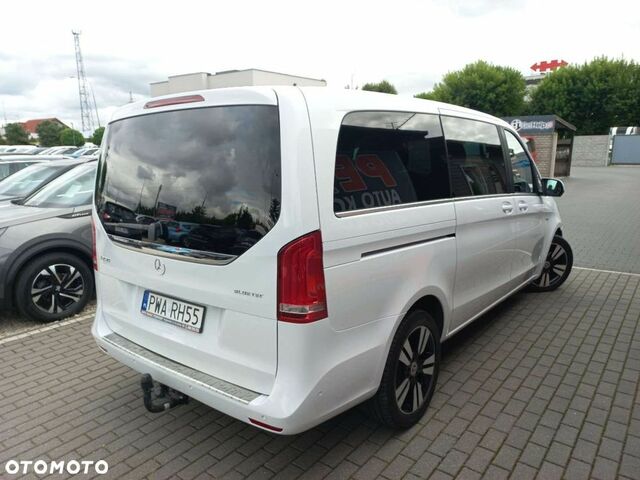 Мерседес В-Класс 2015 в Европе на Automoto.ua Белый Мерседес В-Класс, объемом двигателя 2.14 л и пробегом 299 тыс. км за 30676 $, фото 7 на Automoto.ua