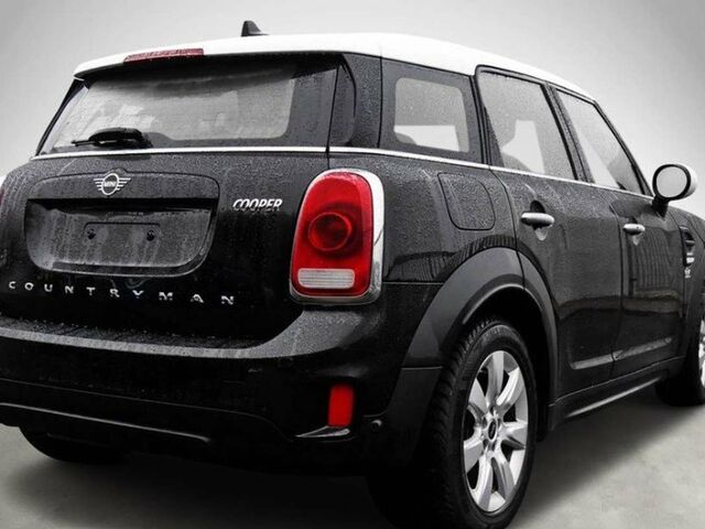 Чорний Міні Cooper Countryman, об'ємом двигуна 1.5 л та пробігом 52 тис. км за 24244 $, фото 2 на Automoto.ua