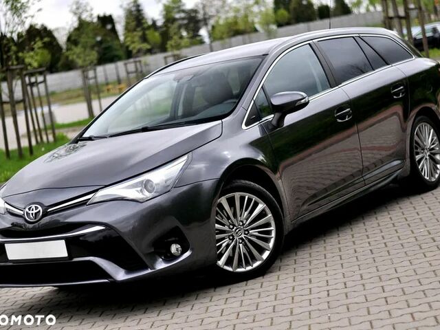 Тойота Авенсіс, об'ємом двигуна 2 л та пробігом 105 тис. км за 12073 $, фото 6 на Automoto.ua